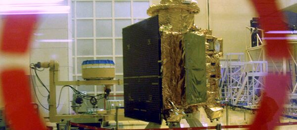 (File) In this Sept. 18, 2008 file photo, The Chandrayaan 1 spacecraft, India's first unmanned mission to the Moon, is seen as it is unveiled at the Indian Space Research Organization (ISRO) Satellite Center in Bangalore, India - Sputnik International