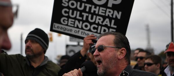 A protester shouts into the microphone during a White Lives Matter rally in Shelbyville, Tennessee, U.S., October 28, 2017. - Sputnik International