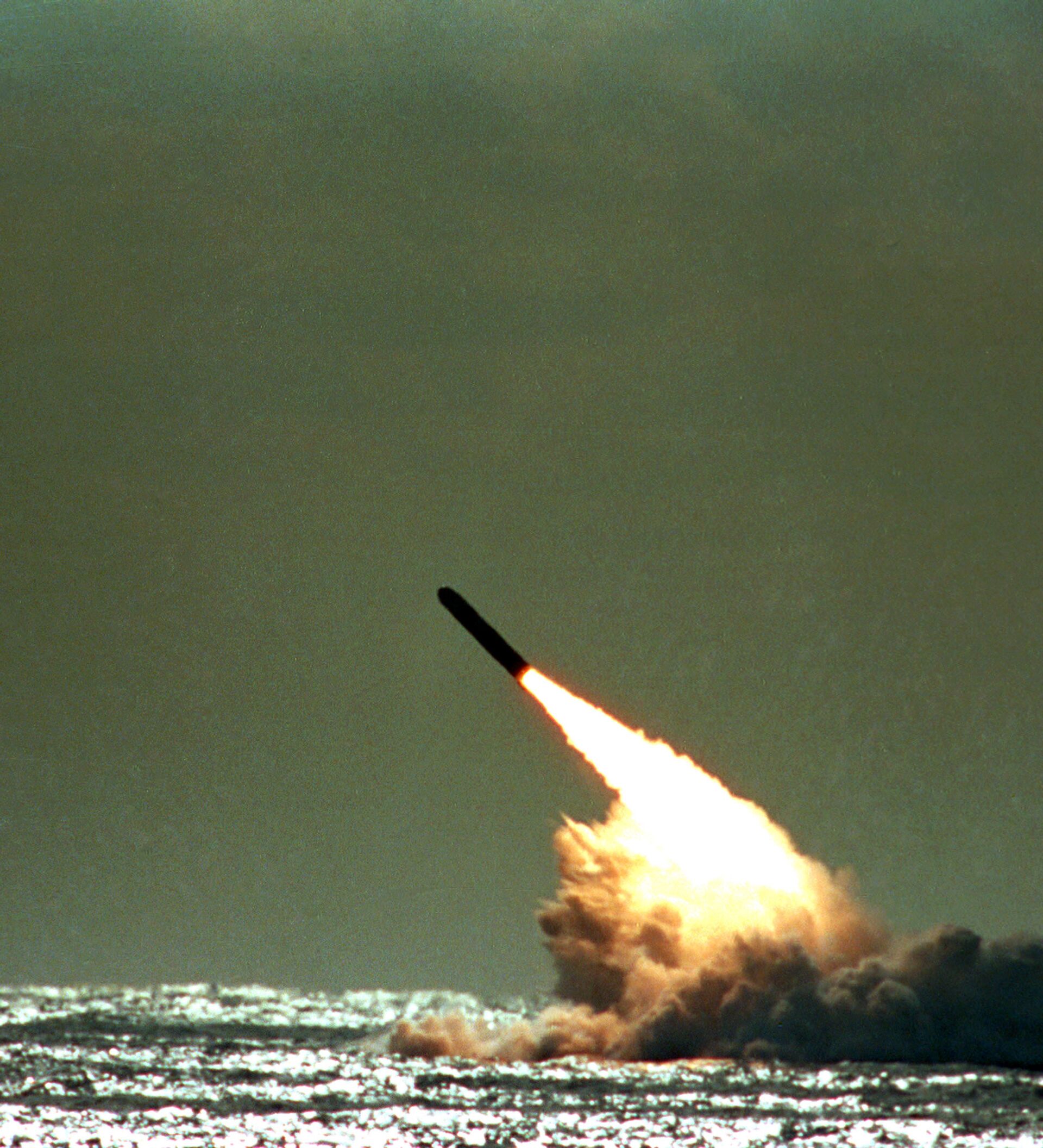 The USA produced the first modernized nuclear warhead W88 Alteration 370  for the Trident II D5 SLBM
