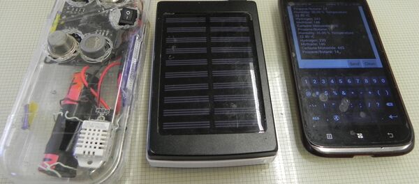 Russian student invented a device which allows to detect the concentration of hydrocarbon gases in basements and utility systems with smartphone - Sputnik International