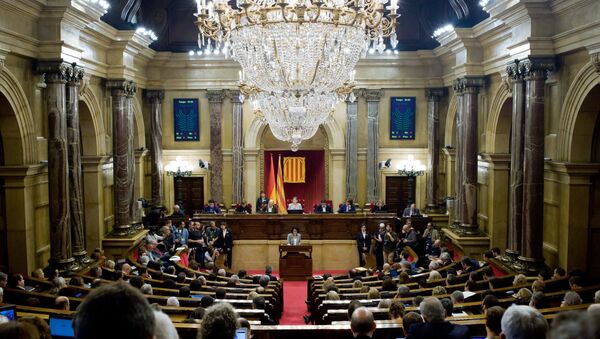 Catalonia's parliament voted to declare independence from Spain in Barcelona - Sputnik International