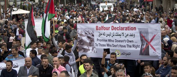 Palestinians take part in a demonstration on the 100 years anniversary of the Balfour Declaration, in Nablus, West Bank, Thursday, Nov. 2, 2017. Palestinians take part in a demonstration on the 100 years anniversary of the Balfour Declaration, in Nablus, West Bank, Thursday, Nov. 2, 2017. - Sputnik International