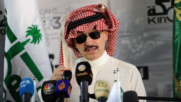 This file photo taken on May 11, 2017 shows Saudi Prince Alwaleed bin Talal speaking during a press conference in the Red Sea city of Jeddah. Shares of arrested Saudi billionaire Prince Al-Waleed's Kingdom Holding slide 9.9% on November 5, 2017 - Sputnik International