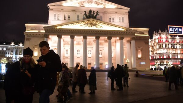 People evacuated from Bolshoi Theater over bomb alerts - Sputnik International