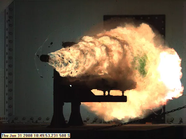 Record-setting firing of an electromagnetic railgun (EMRG). (File) Record-setting firing of an electromagnetic railgun (EMRG). (File) - Sputnik International