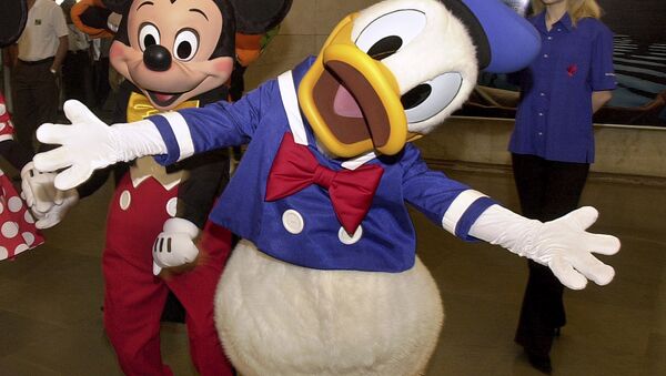 Disney cartoon characters Mickey Mouse and Donald Duck  - Sputnik International
