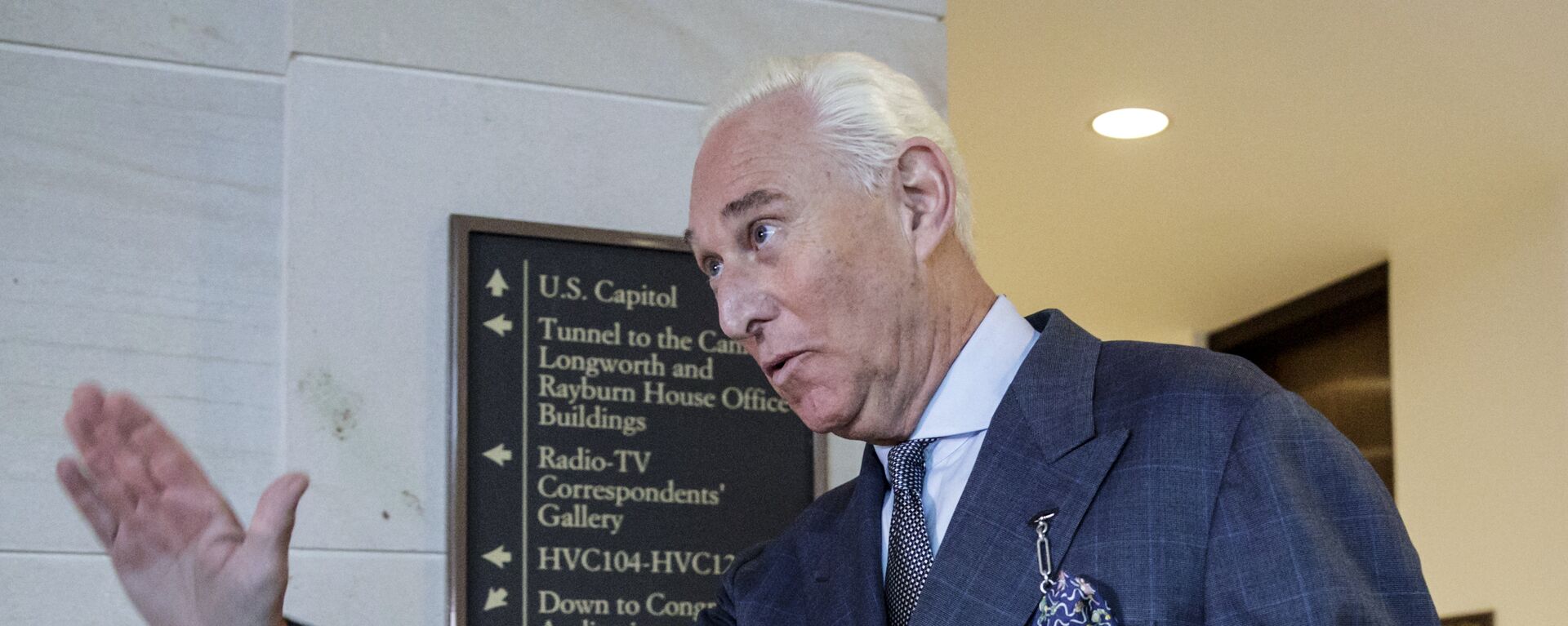 Longtime Donald Trump associate Roger Stone arrives to testify before the House Intelligence Committee, on Capitol Hill, Tuesday, Sept. 26, 2017, in Washington. - Sputnik International, 1920, 21.03.2022
