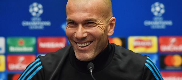 Real Madrid's French coach Zinedine Zidane attends a press conference at Wembley Stadium, in north London, on October 31, 2017 - Sputnik International