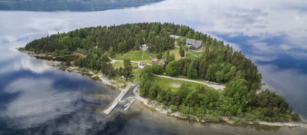 Aerial view of the island Utoya on May 31, 2017 where far-right extremist Anders Behring Breivik killed 69 people back in July 2011 - Sputnik International
