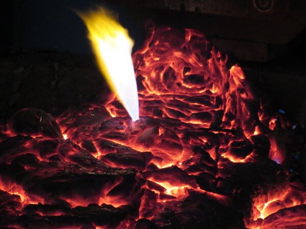 The innovative furnace is based on the bubbling principle in which gas bubbles rising in the melt are captured The innovative furnace is based on the bubbling principle in which gas bubbles rising in the melt are captured - Sputnik International