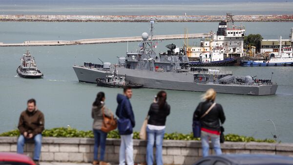 Comandante Espora Argentine ship sails off the navel base in Mar del Plata, Argentina, Saturday, Nov. 18, 2017. This ship is is part of a searching crew to find a submarine that hadn't been heard from in three days. - Sputnik International