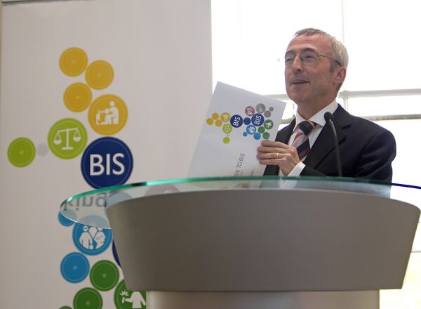 Martin Donnelly - Sputnik International