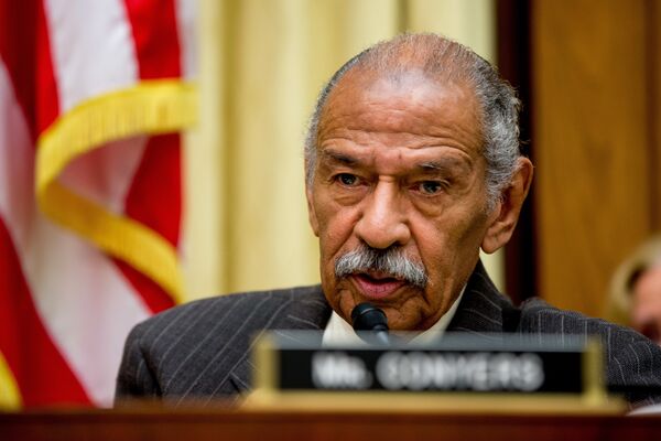 Rep. John Conyers, D-Mich., ranking member on the House Judiciary Committee, speaks on Capitol Hill in Washington, Tuesday, May 24, 2016 - Sputnik International