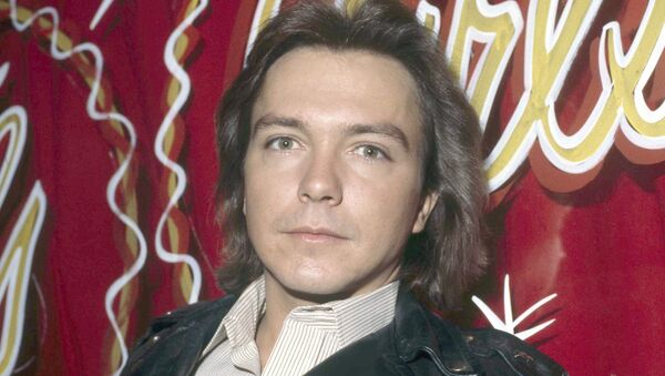 Singer and teen idol David Cassidy, best known for his role as TV's Keith Partridge on The Partridge Family, is shown, Oct. 27, 1978. - Sputnik International