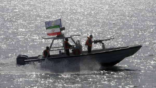 an Iranian Revolutionary Guard speedboat - Sputnik International