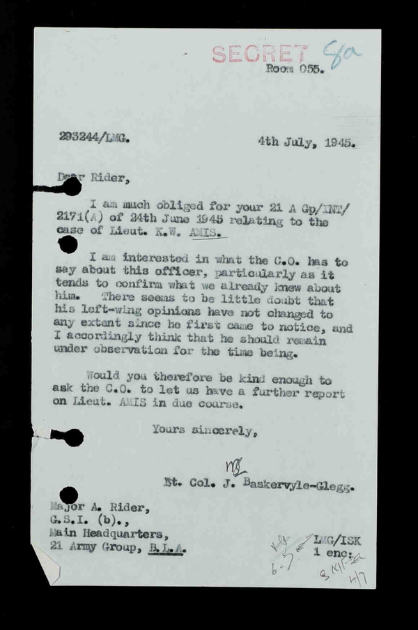 British Army correspondence regarding Kingsley Amis - Sputnik International