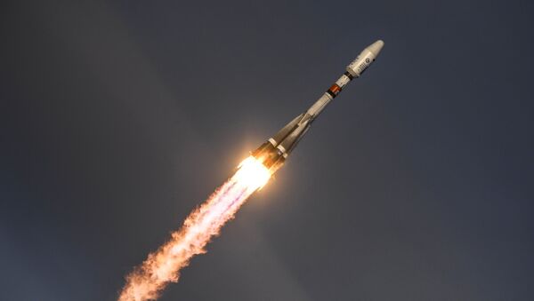 The launch of the Soyuz-2.1b carrier rocket at the Vostochny Space Center - Sputnik International