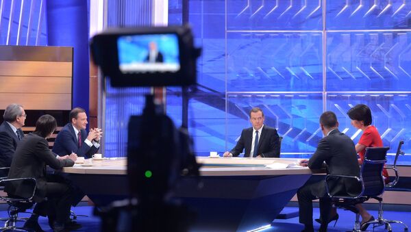 Russian Prime Minister Dmitry Medvedev's interview with Russian TV channels - Sputnik International