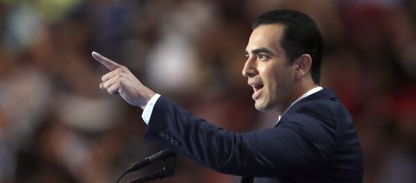 State Sen. Ruben J. Kihuen, D-Nev., speaks during the final day of the Democratic National Convention in Philadelphia , Thursday, July 28, 2016 - Sputnik International