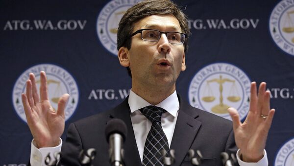 Washington state Attorney General Bob Ferguson speaks at a news conference announcing a multi-million dollar lawsuit against the ride-hailing company Uber Tuesday, Nov. 28, 2017, in Seattle. - Sputnik International