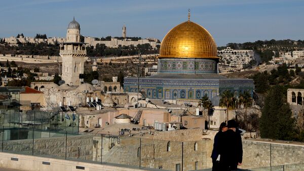 A general view shows the Dome of the Rock and Jerusalem's Old City December 4, 2017 - Sputnik International