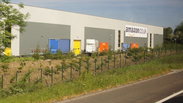 Amazon warehouse, Dunfermline - Sputnik International