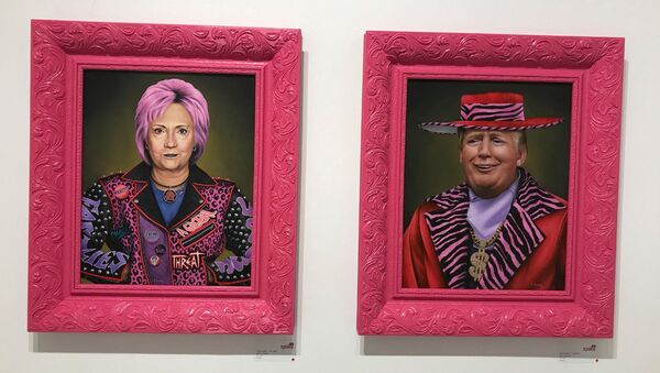 Both Hillary Clinton and Donald Trump are depicted in satirical paintings by Florida artist Scott Scheidly. - Sputnik International
