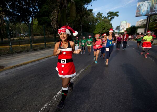 Ho-Ho-Hot! Ladies From Around the World Grace Santa Claus Costumes - Sputnik International