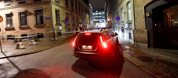 Police is seen at the site of an attack near a synagogue in Gothenburg, Sweden December 9, 2017 - Sputnik International