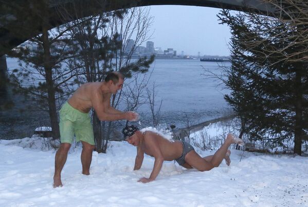 It's the Most Wonderful Time of the Year! Winter Fun Across the Globe - Sputnik International