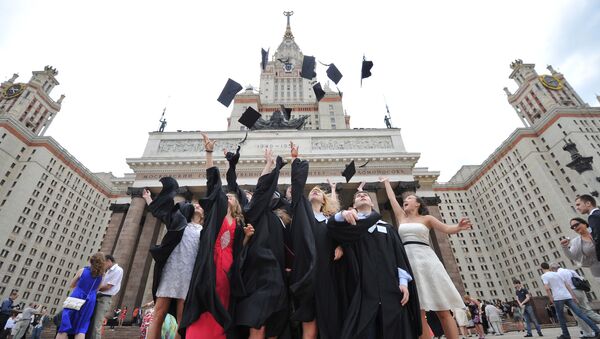 Class of 2012 university graduates after the ceremony presenting diplomas with honors in the Main Building at M.V. Lomonosov Moscow State University. (File) - Sputnik International