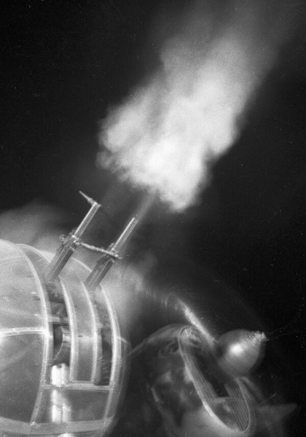 Soviet aircraft cannon firing at enemy planes, Southwestern Front Soviet aircraft cannon firing at enemy planes, Southwestern Front - Sputnik International