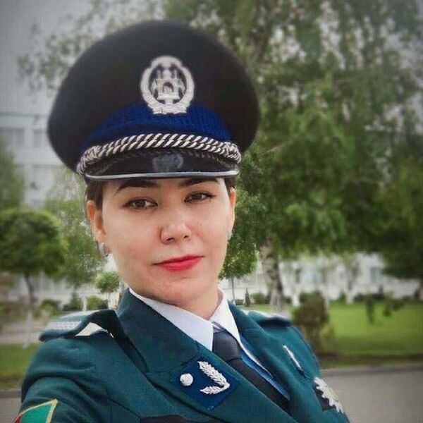 Gol Afruz Ebtekar in uniform  - Sputnik International