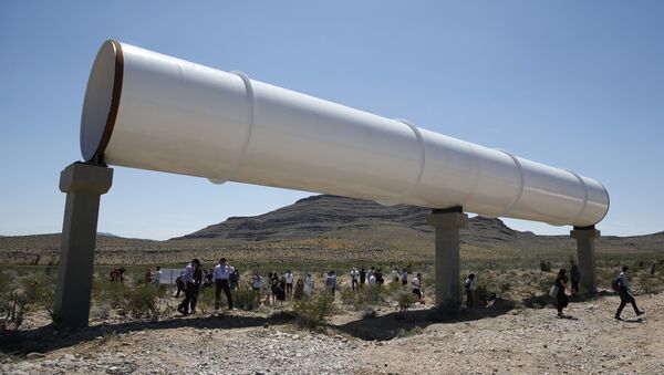 People tour the site after a test of a Hyperloop One propulsion system in North Las Vegas, Nev. (File) - Sputnik International