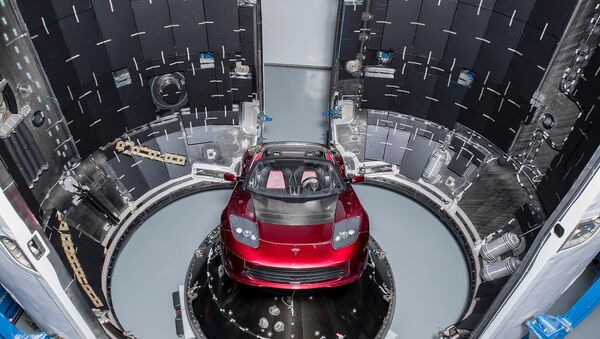 Tesla Roadster - Sputnik International
