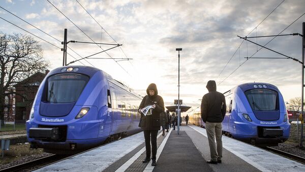 Commuter trains in Sweden - Sputnik International