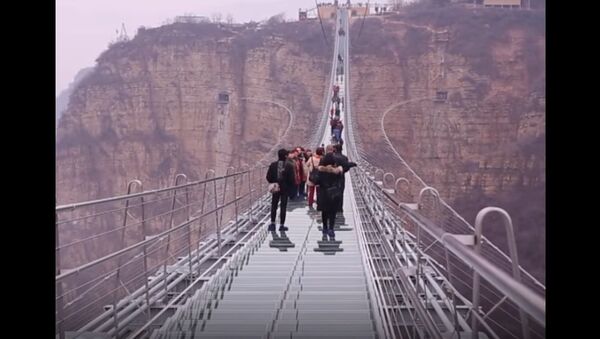 World's Longest Glass Bridge - Sputnik International