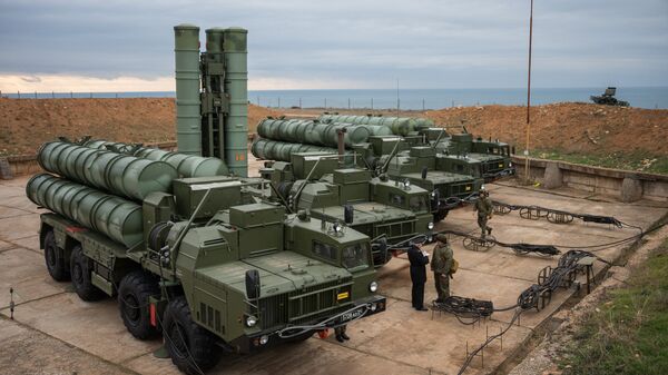 S-400 Triumf anti-air missile system enters service in Sevastopol - Sputnik International