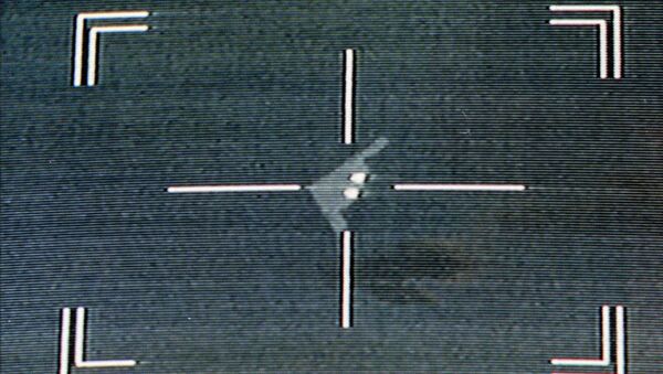 anti-aircraft missile system crosshairs are seen on a US Air Force B2 'Stealth' bomber - Sputnik International