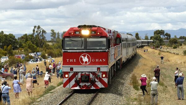 The Ghan, the first Australian passenger train to travel from Adelaide to Darwin - Sputnik International