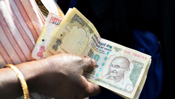 People waiting to exchange demonitised Indian currency in Bangalore. (File) - Sputnik International