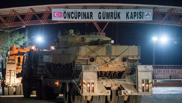 Turkish military vehicles cross into Syria at Oncupinar border gate in Kilis, Turkey, January 20, 2018 - Sputnik International