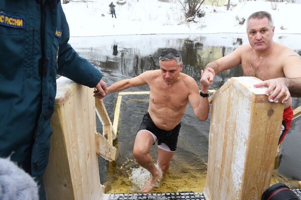 U.S. Ambassador to Russia John Huntsman visits New Jerusalem Monastery U.S. Ambassador to Russia John Huntsman visits New Jerusalem Monastery - Sputnik International