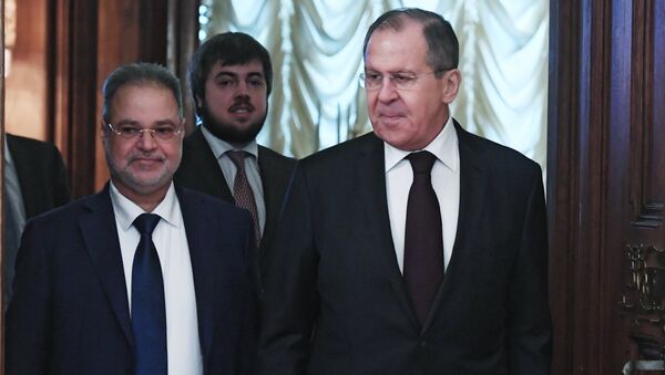 Russian Foreign Minister Sergei Lavrov and his Yemeni counterpart Abdulmalik Abduljalil Al-Mekhlafi, left, during a meeting in Moscow - Sputnik International