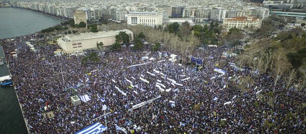 Protesters take part in a rally against the use of the term Macedonia in any solution to a dispute between Athens and Skopje over the former Yugoslav republic's name, in the northern city of Thessaloniki, Greece, January 21, 2018 Protesters take part in a rally against the use of the term Macedonia in any solution to a dispute between Athens and Skopje over the former Yugoslav republic's name, in the northern city of Thessaloniki, Greece, January 21, 2018 - Sputnik International