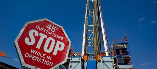 A Consol Energy Horizontal Gas Drilling Rig explores the Marcellus Shale outside the town of Waynesburg (File) A Consol Energy Horizontal Gas Drilling Rig explores the Marcellus Shale outside the town of Waynesburg (File) - Sputnik International