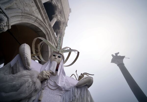 Mask Extravaganza: Iconic Venice Carnival Kicks Off - Sputnik International