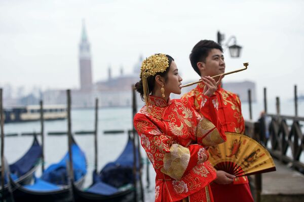 Mask Extravaganza: Iconic Venice Carnival Kicks Off - Sputnik International