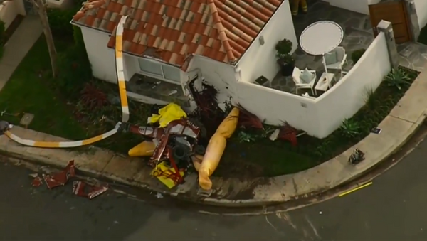 Helicopter crashes into Southern California home - Sputnik International