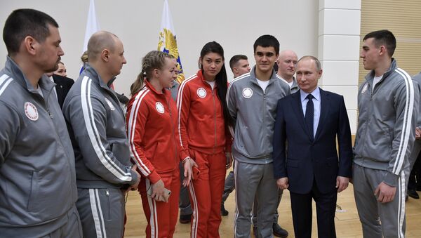 President Vladimir Putin meets with Russian athletes competing in 23rd Winter Olympic Games in PyeongChang - Sputnik International